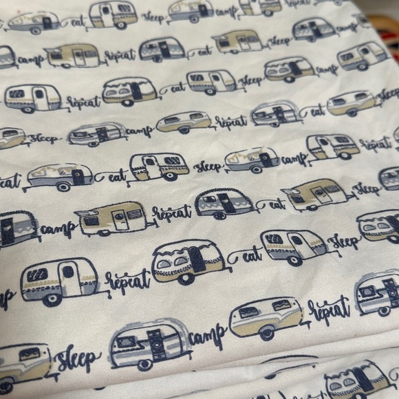 King size RV sheet set - Picture 2 of 7